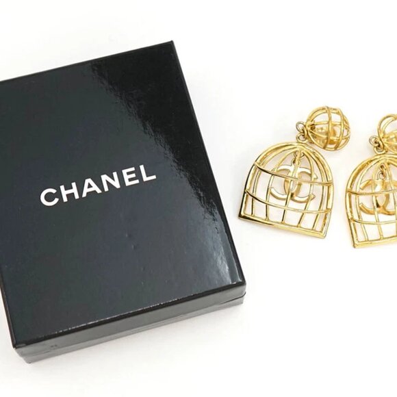CHANEL CC Logos Bird Cage Basket Clip-On Earrings Gold Tone 29 Auth w/Box - Picture 8 of 8